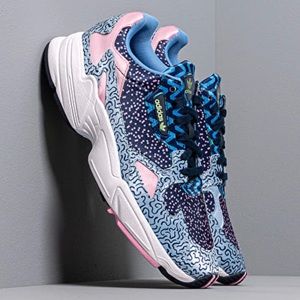💖HUGE SALE!! BNWT ADIDAS FALCON SNEAKERS